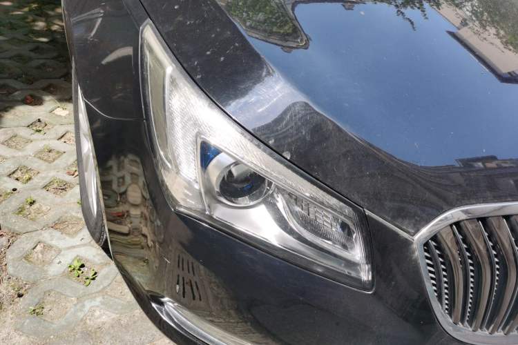 Used Buick LaCrosse 2013 2.4L SIDI Leading Comfort Version Right Front Headlight