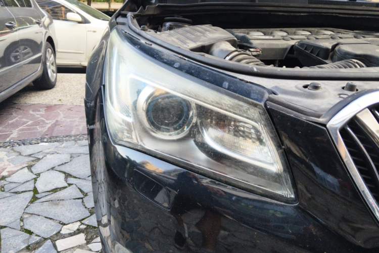 Used Buick LaCrosse 2013 2.4L SIDI Leading Comfort Version Right Front Headlight