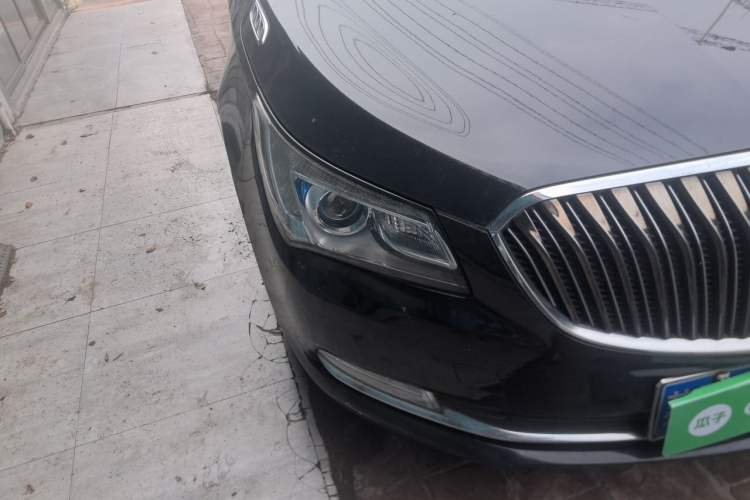 Used Buick LaCrosse 2013 2.4L SIDI Leading Comfort Version Right Front Headlight