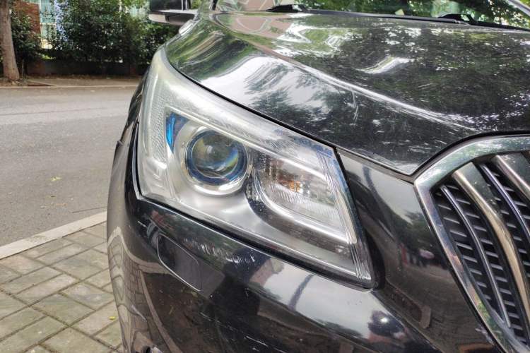 Used Buick LaCrosse 2013 3.0L SIDI V6 Smart Luxury Flagship Model Right Front Headlight