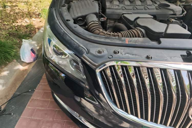 Used Buick LaCrosse 2013 2.4L SIDI Leading Comfort Version Right Front Headlight