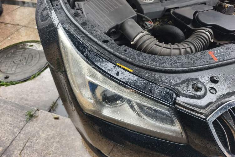 Used Buick LaCrosse 2013 2.4L SIDI Elite Comfort Version Right Front Headlight