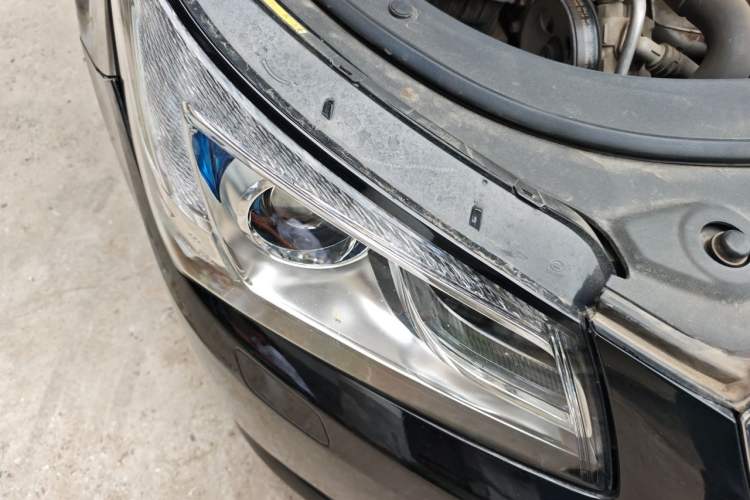 Used Buick LaCrosse 2013 2.0T SIDI Elite Tech Version Right Front Headlight