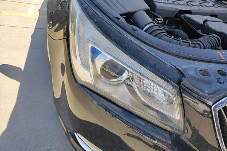 Used Buick LaCrosse 2013 2.4L SIDI Leading Comfort Version Right Front Headlight