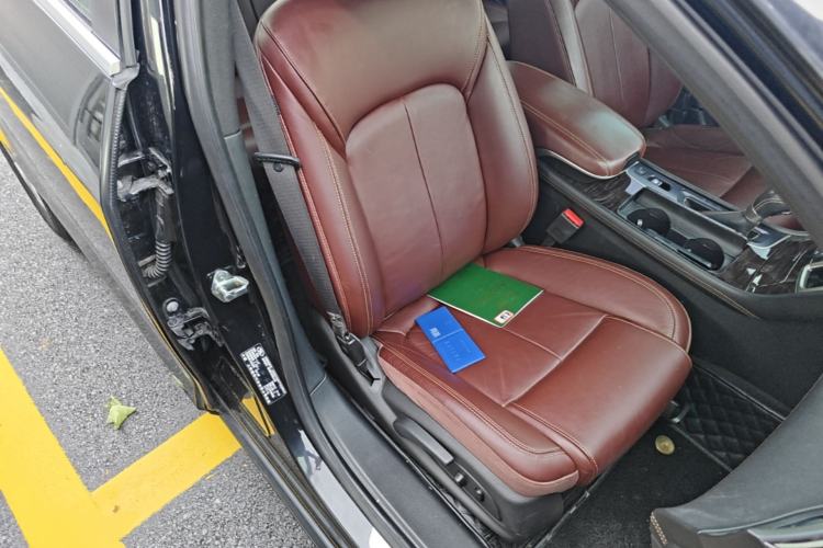 Used Buick LaCrosse 2013 2.4L SIDI Leading Comfort Version Right Front Seat