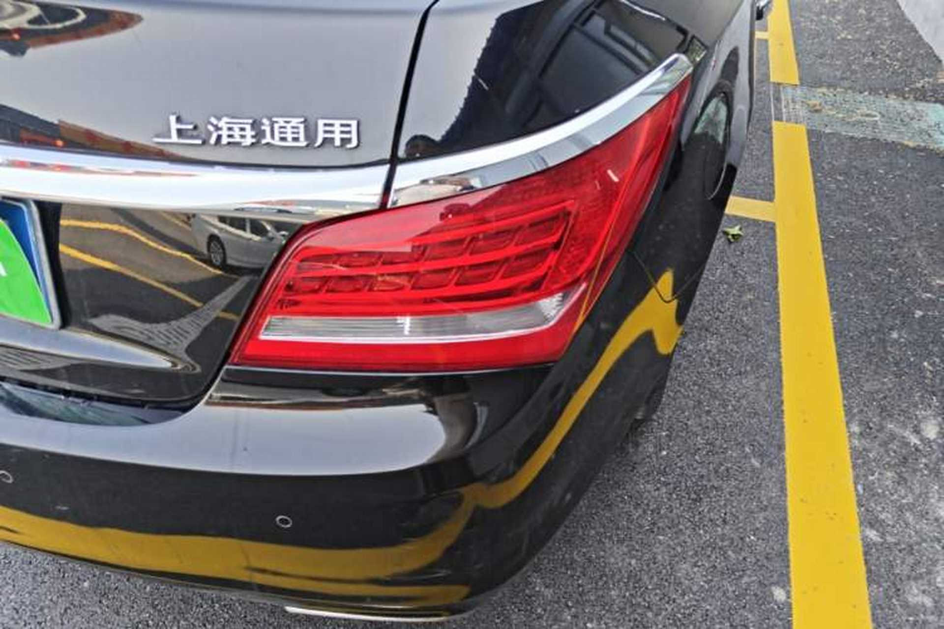 Used Buick LaCrosse 2013 2.4L SIDI Leading Comfort Version Right Rear Taillight