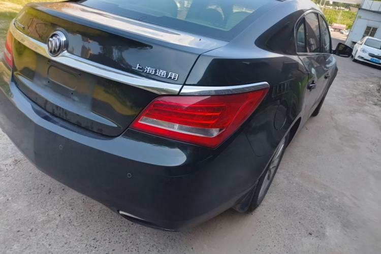 Used Buick LaCrosse 2013 2.4L SIDI Leading Comfort Version Right Rear Taillight