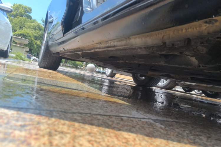 Used Buick LaCrosse 2013 2.4L SIDI Leading Comfort Version Right Side Sill