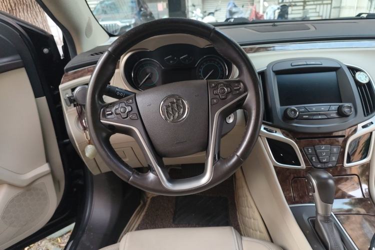 Used Buick LaCrosse 2013 2.4L SIDI Leading Comfort Version Steering Wheel