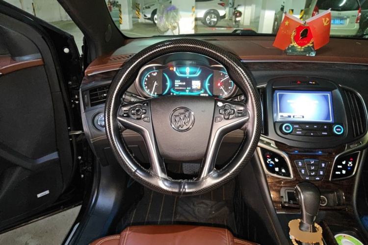 Used Buick LaCrosse 2013 2.4L SIDI Luxury Comfort Edition Steering Wheel