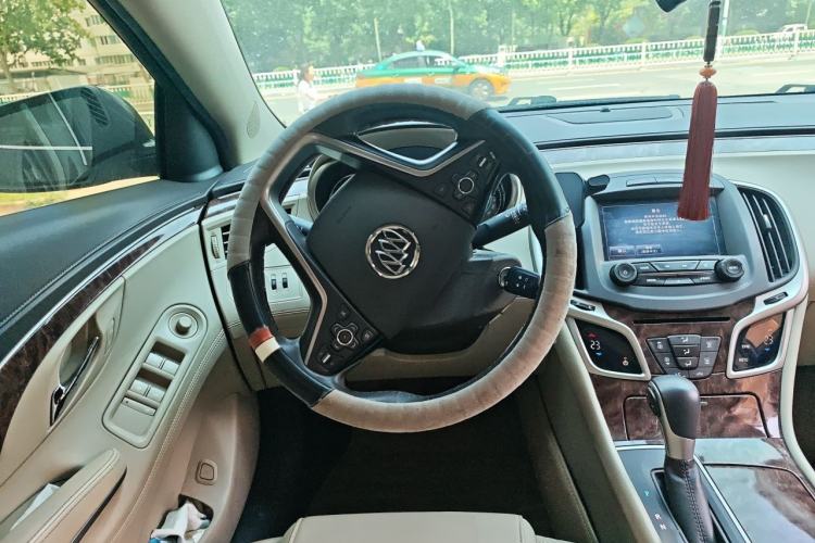 Used Buick LaCrosse 2013 2.4L SIDI Leading Comfort Version Steering Wheel