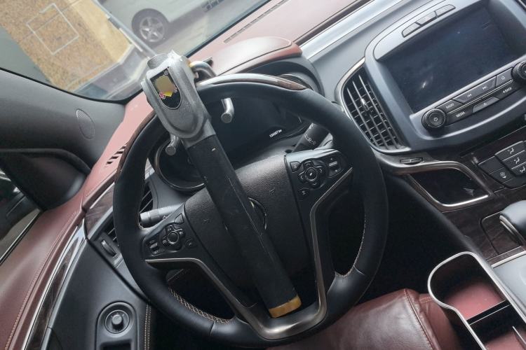 Used Buick LaCrosse 2013 2.0T SIDI Smart Luxury Flagship Edition Steering Wheel