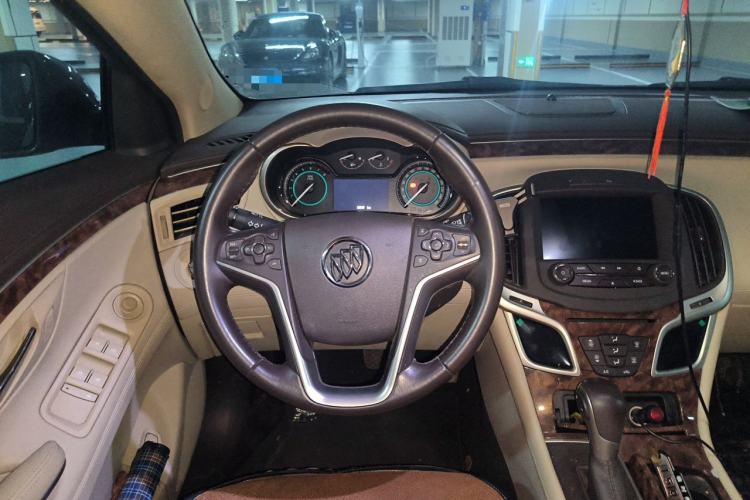 Used Buick LaCrosse 2013 2.4L SIDI Leading Comfort Version Steering Wheel