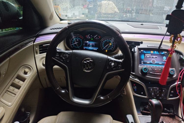 Used Buick LaCrosse 2013 2.4L SIDI Leading Comfort Version Steering Wheel
