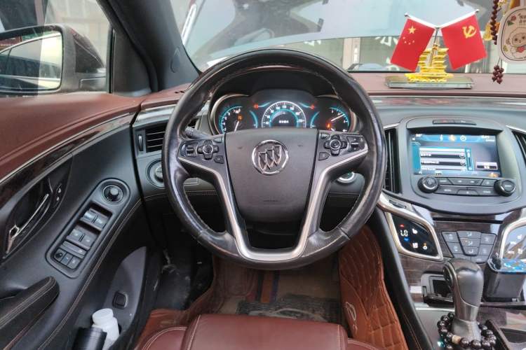Used Buick LaCrosse 2013 2.4L SIDI Luxury Comfort Edition Steering Wheel