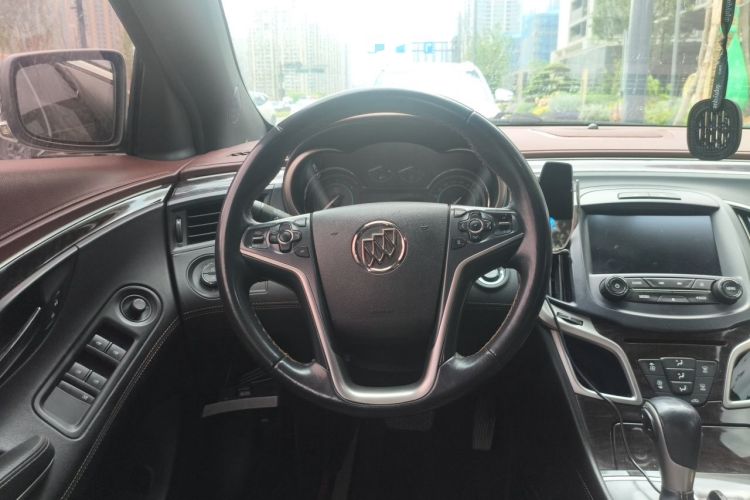Used Buick LaCrosse 2013 2.4L SIDI Elite Comfort Version Steering Wheel