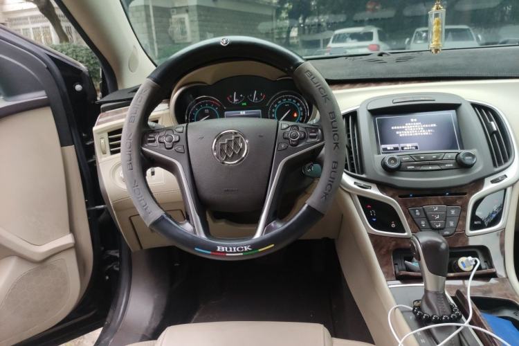 Used Buick LaCrosse 2013 2.4L SIDI Leading Comfort Version Steering Wheel