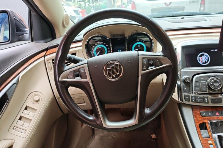 Used Buick LaCrosse 2013 2.4L SIDI Elite Comfort Version Steering Wheel
