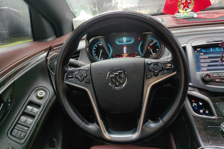 Used Buick LaCrosse 2013 2.0T SIDI Smart Luxury Flagship Edition Steering Wheel