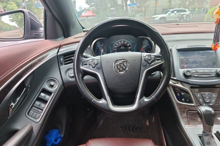 Used Buick LaCrosse 2013 2.4L SIDI Luxury Comfort Edition Steering Wheel