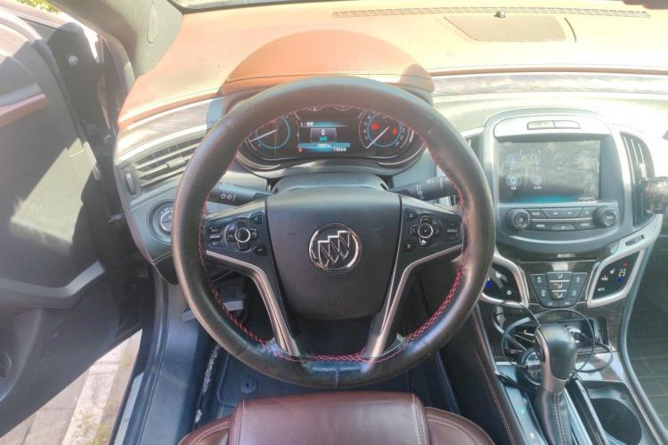 Used Buick LaCrosse 2013 2.4L SIDI Elite Comfort Version Steering Wheel