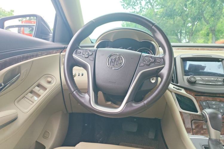Used Buick LaCrosse 2013 2.4L SIDI Leading Comfort Version Steering Wheel