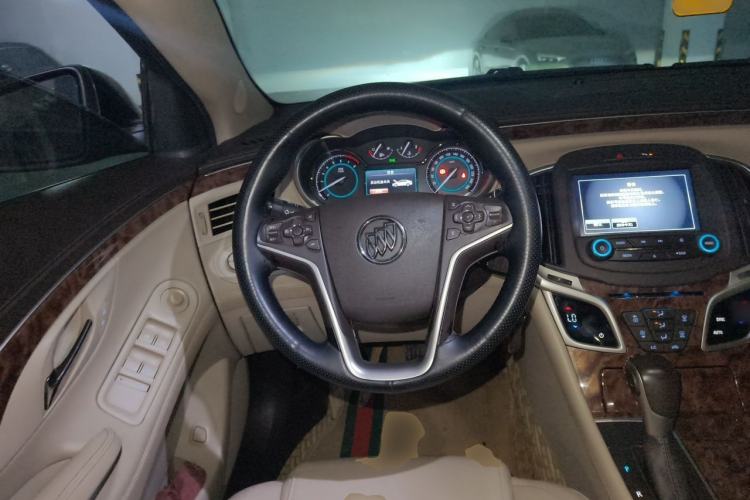 Used Buick LaCrosse 2013 2.4L SIDI Leading Comfort Version Steering Wheel
