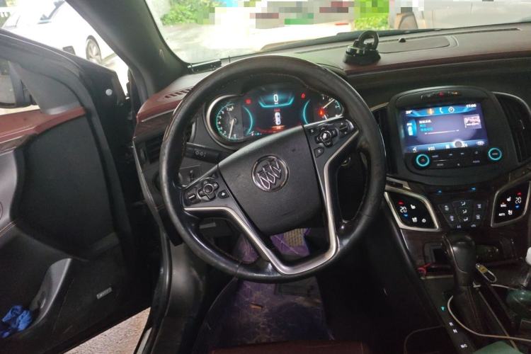 Used Buick LaCrosse 2013 2.0T SIDI Smart Luxury Flagship Edition Steering Wheel