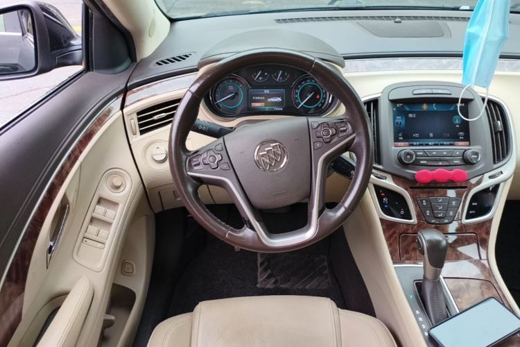 Used Buick LaCrosse 2013 2.4L SIDI Leading Comfort Version Steering Wheel
