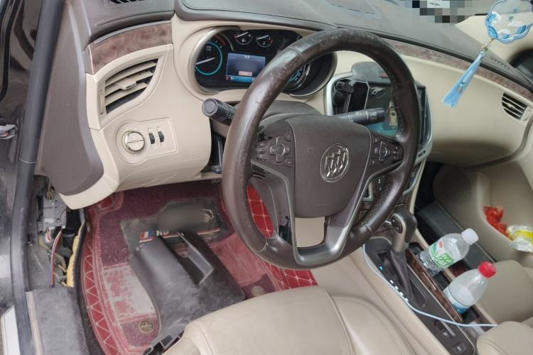 Used Buick LaCrosse 2013 2.4L SIDI Leading Comfort Version Steering Wheel