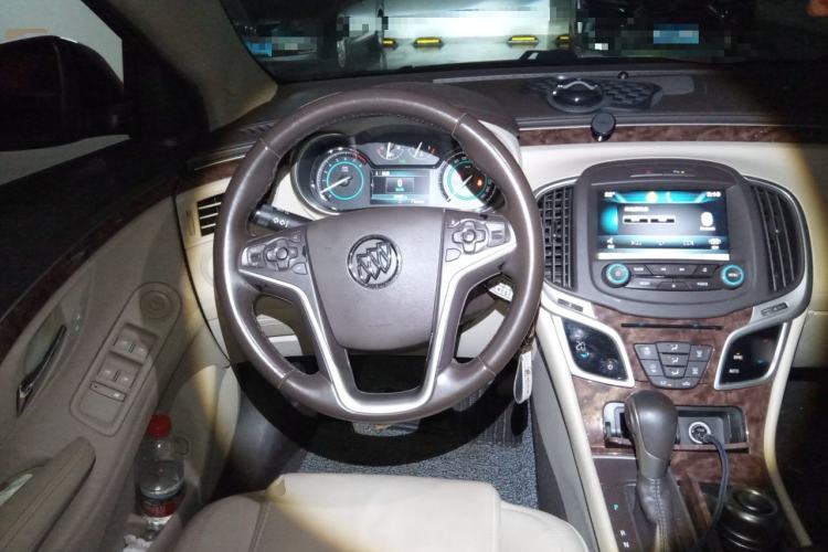 Used Buick LaCrosse 2013 2.4L SIDI Leading Comfort Version Steering Wheel