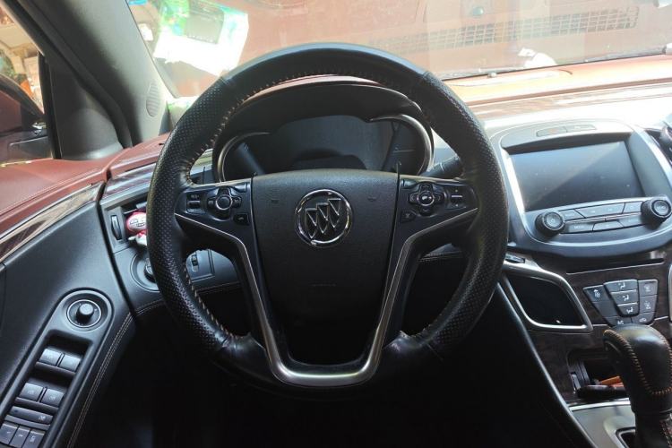 Used Buick LaCrosse 2013 2.4L SIDI Luxury Comfort Edition Steering Wheel
