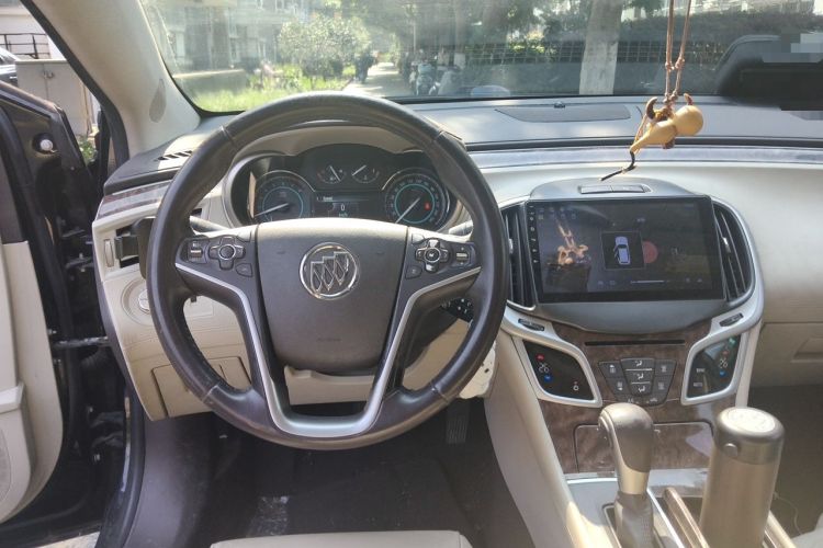 Used Buick LaCrosse 2013 2.4L SIDI Leading Comfort Version Steering Wheel