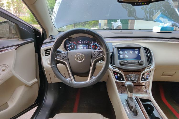 Used Buick LaCrosse 2013 2.4L SIDI Leading Comfort Version Steering Wheel