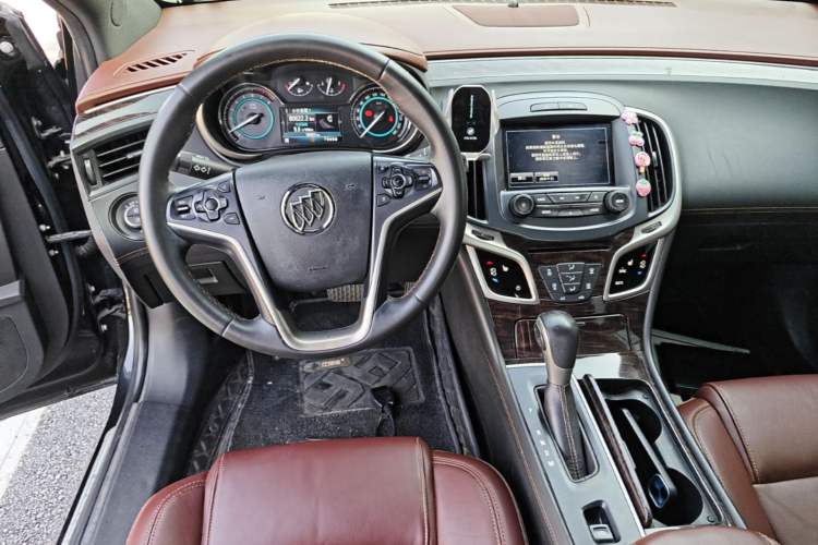 Used Buick LaCrosse 2013 2.4L SIDI Leading Comfort Version Steering Wheel