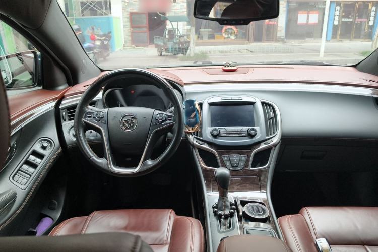 Used Buick LaCrosse 2013 2.4L SIDI Luxury Comfort Edition Steering Wheel