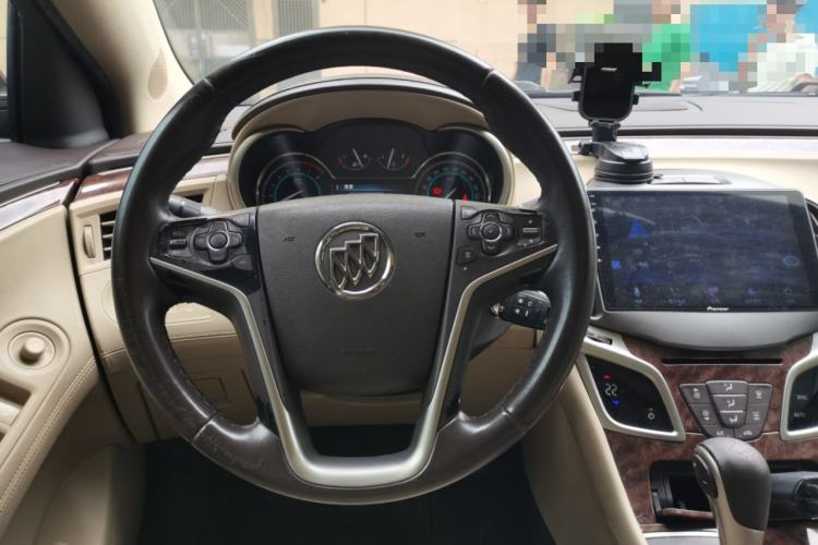 Used Buick LaCrosse 2013 2.4L SIDI Leading Comfort Version Steering Wheel