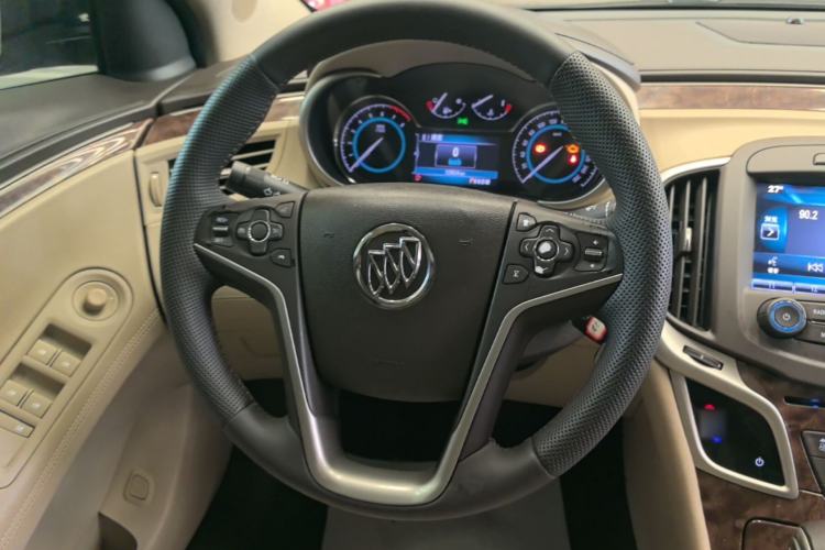 Used Buick LaCrosse 2013 2.4L SIDI Leading Comfort Version Steering Wheel