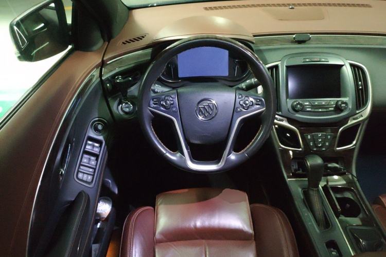 Used Buick LaCrosse 2013 3.0L SIDI V6 Smart Luxury Flagship Model Steering Wheel