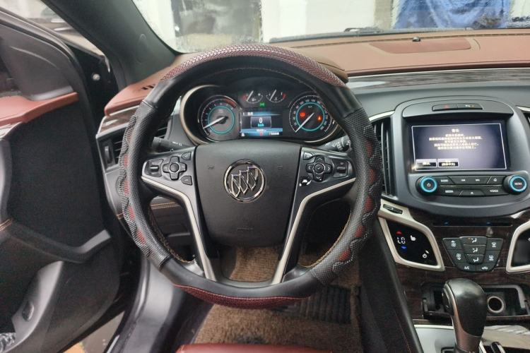 Used Buick LaCrosse 2013 2.4L SIDI Elite Comfort Version Steering Wheel
