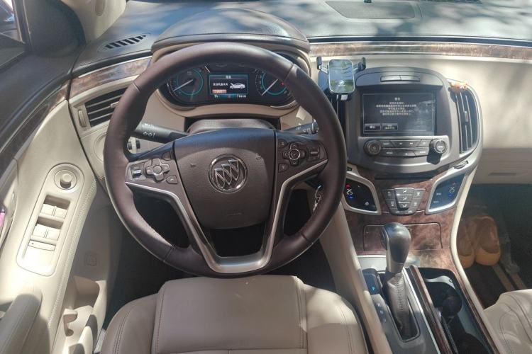Used Buick LaCrosse 2013 2.4L SIDI Leading Comfort Version Steering Wheel