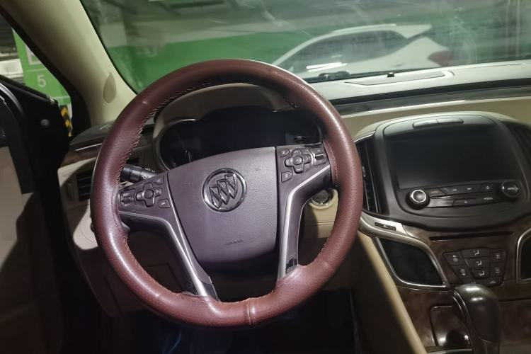 Used Buick LaCrosse 2013 2.4L SIDI Luxury Comfort Edition Steering Wheel