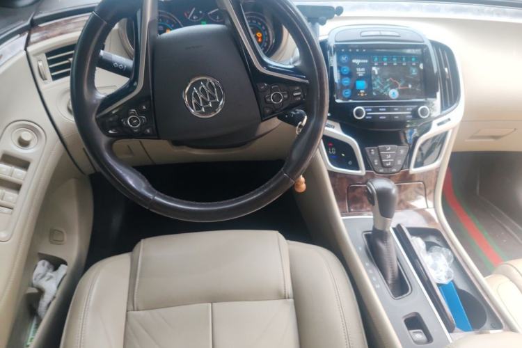 Used Buick LaCrosse 2013 2.4L SIDI Leading Comfort Version Steering Wheel