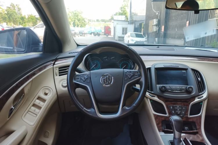 Used Buick LaCrosse 2013 2.4L SIDI Leading Comfort Version Steering Wheel