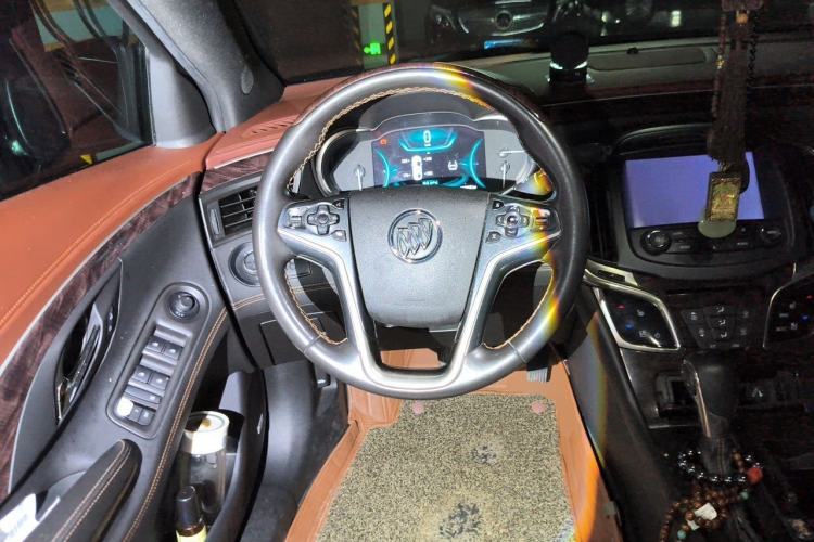 Used Buick LaCrosse 2013 2.4L SIDI Luxury Comfort Edition Steering Wheel