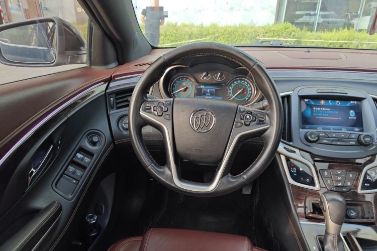 Used Buick LaCrosse 2013 2.4L SIDI Elite Comfort Version Steering Wheel