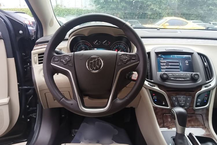 Used Buick LaCrosse 2013 2.4L SIDI Leading Comfort Version Steering Wheel