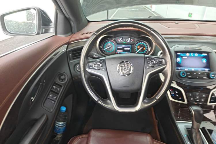 Used Buick LaCrosse 2013 2.4L SIDI Elite Comfort Version Steering Wheel