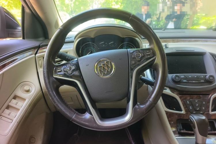 Used Buick LaCrosse 2013 2.4L SIDI Leading Comfort Version Steering Wheel