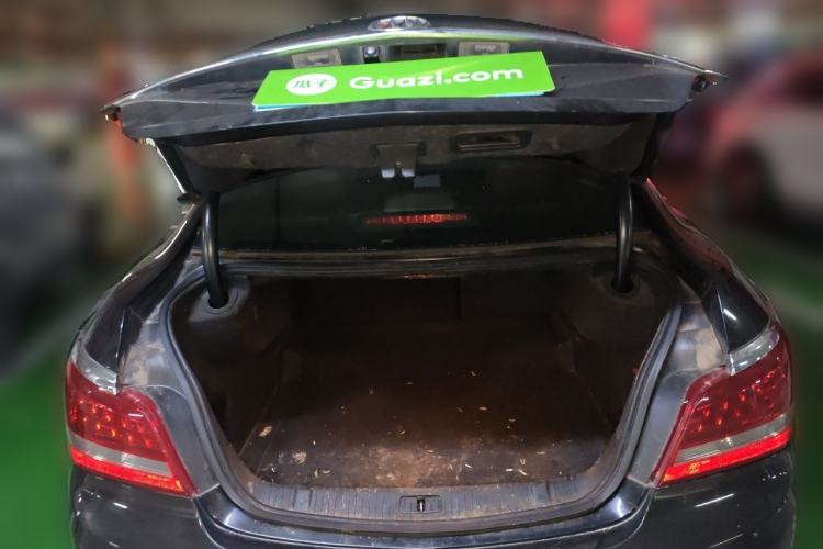 Used Buick LaCrosse 2013 2.4L SIDI Elite Comfort Version Trunk